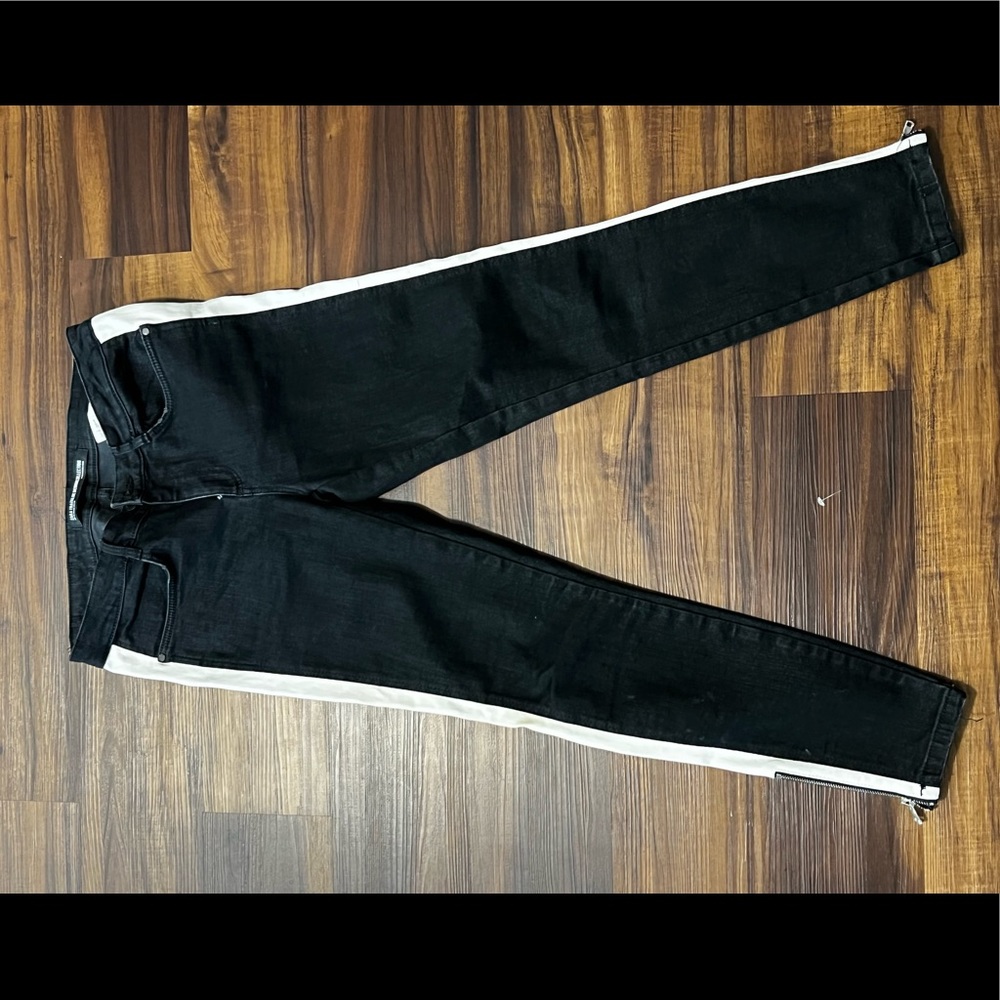 Zara Jeans